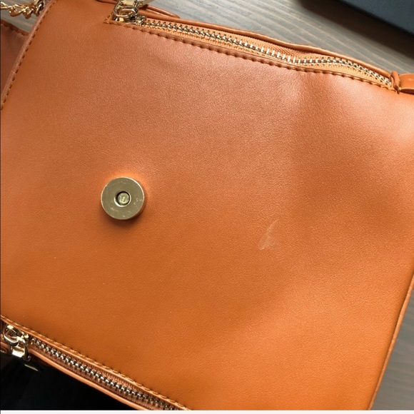 Damaged (Last One)🆕Makayla Brown Mini Backpack - Picture 5 of 8